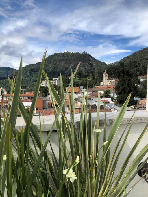 La Primera En La Candelaria Bogota Bagian luar foto